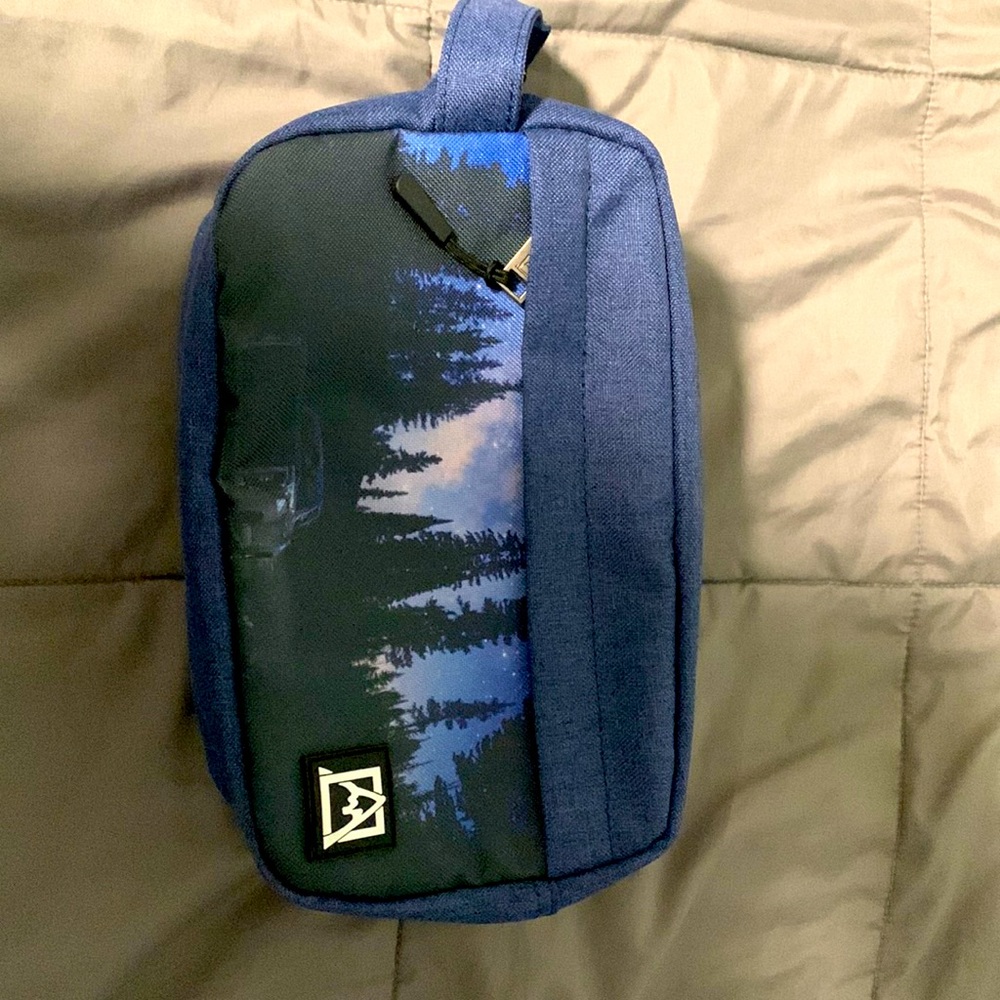 Blue Avalanche toiletry bag